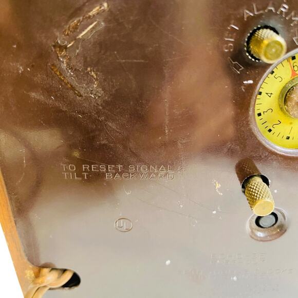 Seth Thomas Midcentury Wood Desk Clock Model ECHO-3E Electric - Picture 6 of 9